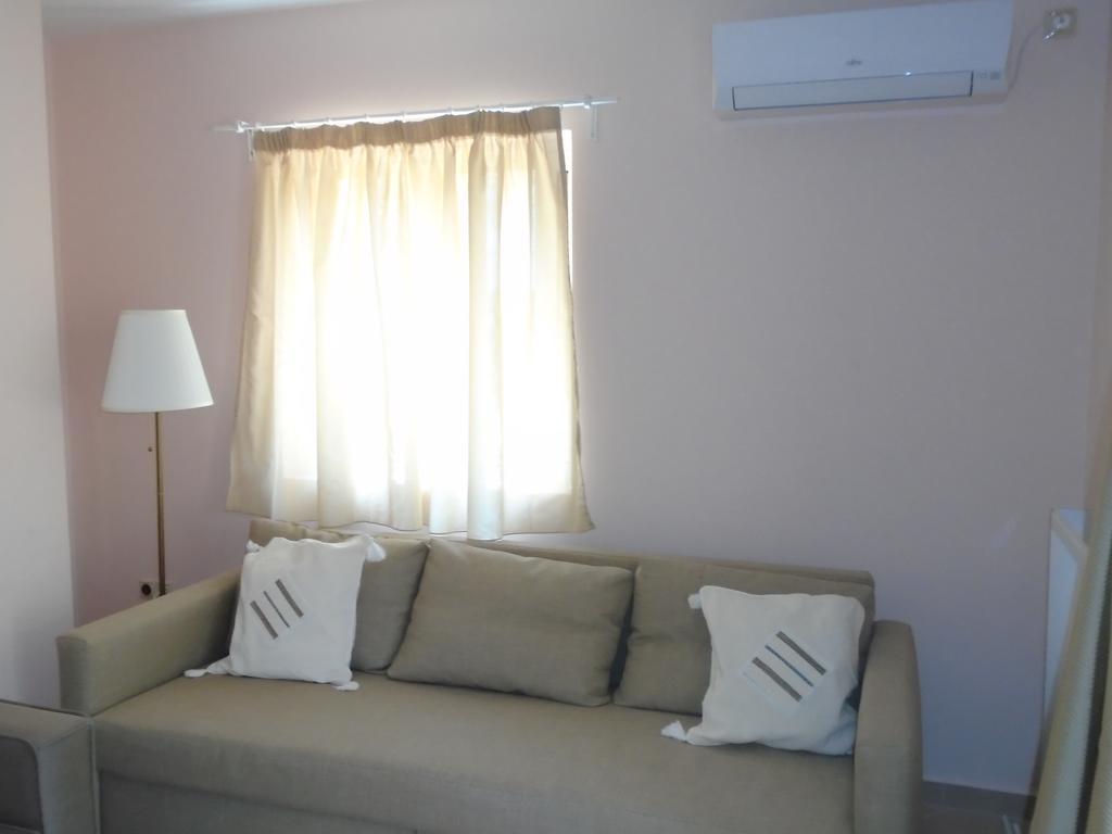 Socrates Family Apartments Kalligoni Extérieur photo