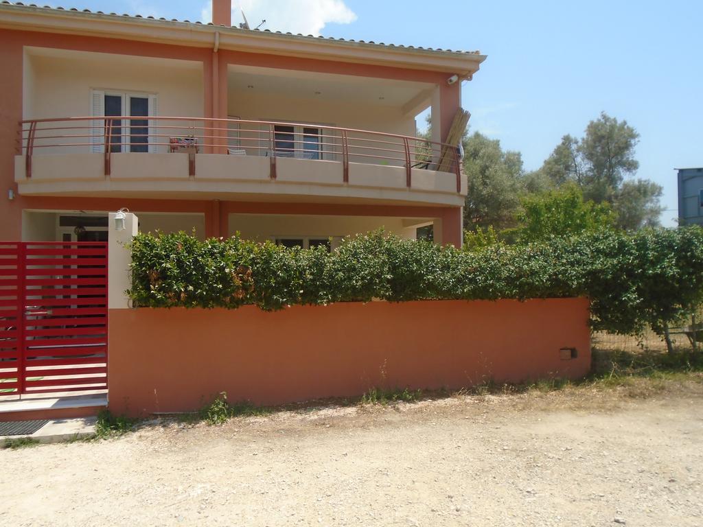 Socrates Family Apartments Kalligoni Extérieur photo